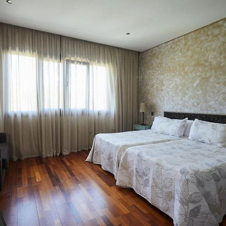 Hotel El Mirlo Blanco Candeleda Extérieur photo